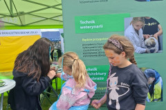 photo2