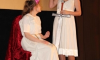 photo1